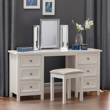 White vanity unit